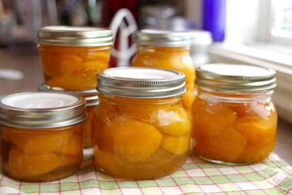 canned apricots 775px w